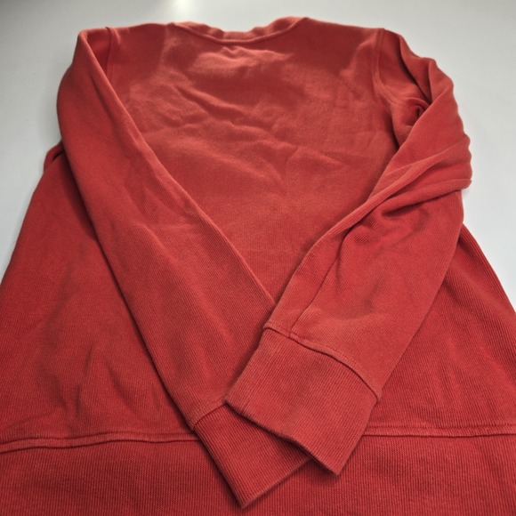 Duluth Trading Women's Red Long Sleeve Pocketed Shirt Weekend Wear Small. A13 - Picture 5 of 5